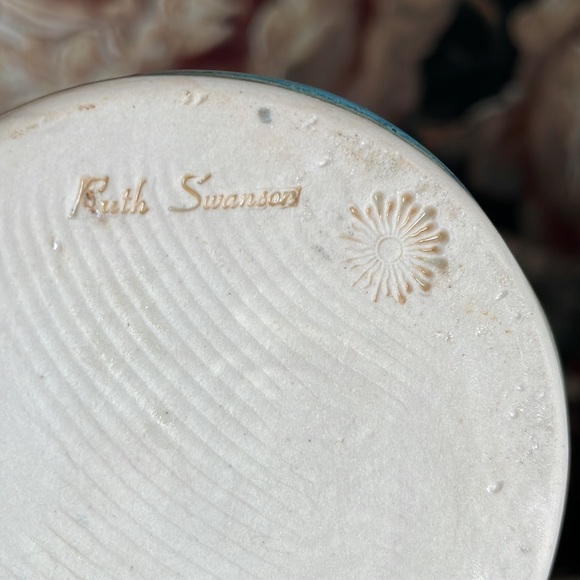 🇨🇦 VTG Ruth Swanson Vase | Sunspots Pottery - Picture 7 of 8